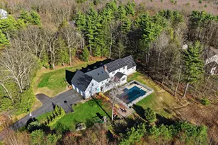 149 Crawford Rd, Chester, NH 03036 - Photo 5
