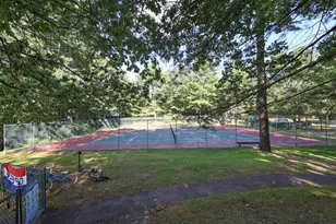 38 Winterwood Dr, Londonderry, NH 03053 - Photo 47