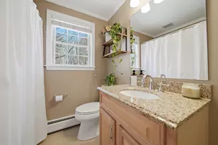7 Vernon St, Hudson, NH 03051 - Photo 21