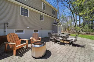 7 Vernon St, Hudson, NH 03051 - Photo 39