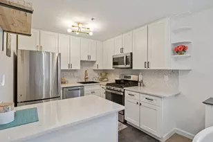 31 Tideview Dr, Dover, NH 03820 - Photo 11
