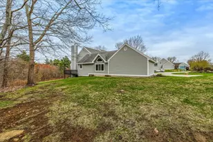 10 Bristol Hill Rd, Windham, NH 03087 - Photo 31
