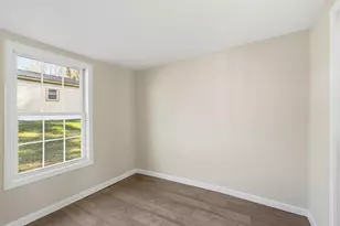 174 S Stark Hwy, Weare, NH 03281 - Photo 23
