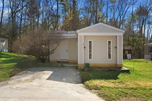 174 S Stark Hwy, Weare, NH 03281 - Photo 11