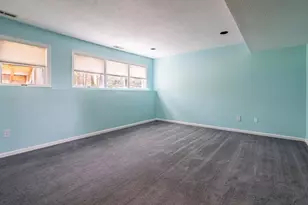23 Goldfinch Ln, Nashua, NH 03062 - Photo 21