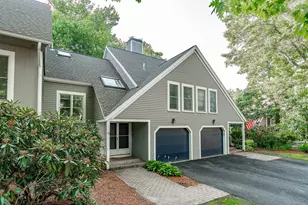 23 Goldfinch Ln, Nashua, NH 03062 - Photo 1