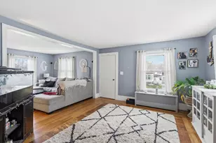 82 Sunnyside St, Manchester, NH 03103 - Photo 23