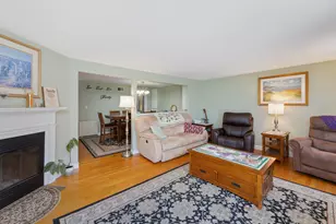 4 Governor Square, Peterborough, NH 03458 - Photo 17