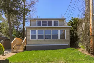 134 Chases Grove Rd, Derry, NH 03038 - Photo 3