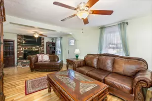 648 Mast Rd, Goffstown, NH 03045 - Photo 9