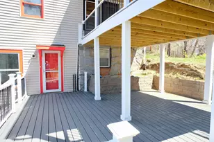 114 Garvins Falls Rd, Concord, NH 03301 - Photo 7