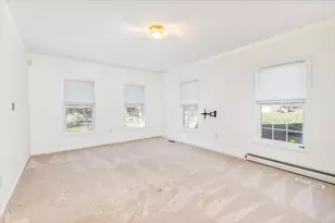 62 Magnolia Dr, Pelham, NH 03076 - Photo 25