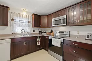 115 Fordway Extension, Derry, NH 03038 - Photo 9