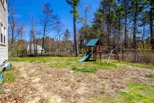 25 Cross Rd, Amherst, NH 03031 - Photo 3