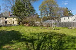 84 Elm St, Keene, NH 03431 - Photo 11