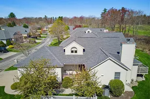 9 Pebble Beach Dr, Bedford, NH 03110 - Photo 1