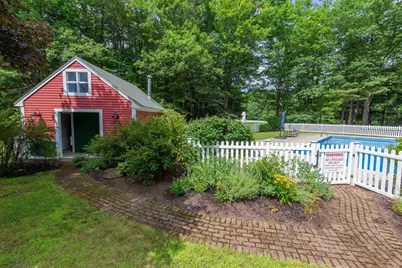 208 Benjamin Wentworth Drive, Tamworth, NH 03817 - Photo 11
