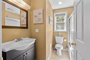 208 Benjamin Wentworth Dr, Tamworth, NH 03817 - Photo 35