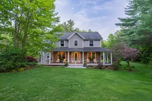 208 Benjamin Wentworth Dr, Tamworth, NH 03817 - Photo 3