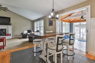 7 Drake Ln, Derry, NH 03038 - Photo 11