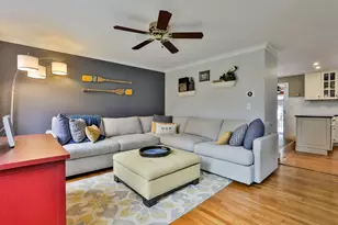 7 Drake Ln, Derry, NH 03038 - Photo 5