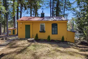 18 Holt Dr, Deerfield, NH 03037 - Photo 5