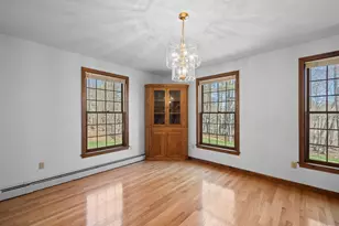 60 Cambridge Rd, Hampstead, NH 03841 - Photo 5