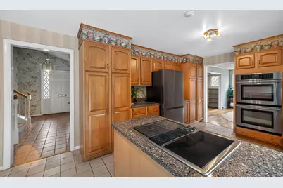 75 North Acres Road, Manchester, NH 03104 - Photo 13