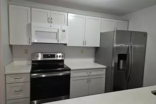 9 Bartemus Trail, Nashua, NH 03063 - Photo 7