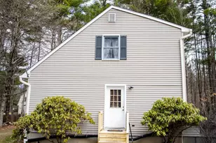 8 Russet Dr, Pittsfield, NH 03263 - Photo 5
