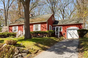 65 McKinley Rd, Portsmouth, NH 03801 - Photo 1