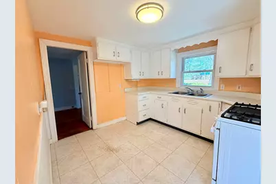 65 McKinley Road, Portsmouth, NH 03801 - Photo 11