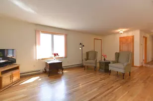 863 River Rd, Weare, NH 03281 - Photo 9