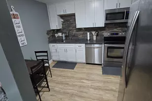 3 Pembroke Dr, Derry, NH 03038 - Photo 5