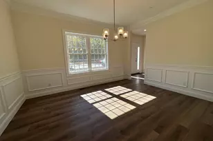 92 Lantern Dr, Sandown, NH 03873 - Photo 5