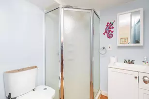 12 Manchester St, Hampton, NH 03842 - Photo 19