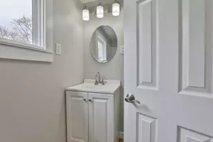 17 Derry Rd, Chester, NH 03036 - Photo 15