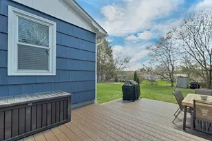 5 Pleasant St, Merrimack, NH 03054 - Photo 31