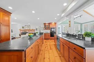 12 Candlewood Dr, Amherst, NH 03031 - Photo 7
