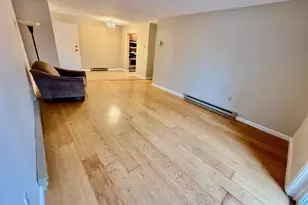 122 Eastern Ave, Manchester, NH 03104 - Photo 5
