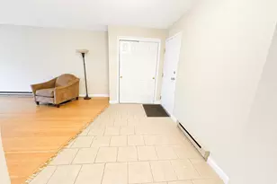 122 Eastern Ave, Manchester, NH 03104 - Photo 3