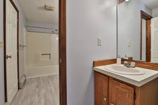 7 Corduroy Rd, Amherst, NH 03031 - Photo 11
