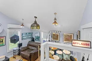 71 Franklin St, Derry, NH 03038 - Photo 17