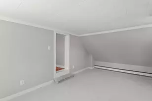 71 Franklin St, Derry, NH 03038 - Photo 31
