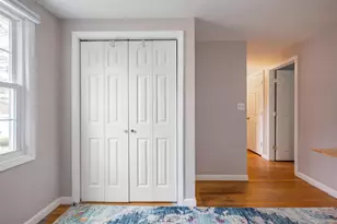 18 Hillside Dr, Nashua, NH 03064 - Photo 11