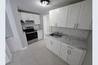 286 Lake Avenue, Manchester, NH 03103 - Photo 9