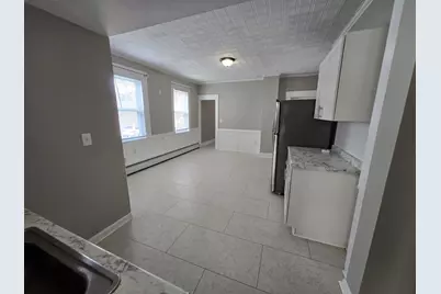 286 Lake Avenue, Manchester, NH 03103 - Photo 13