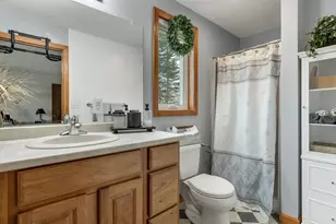 12 Fitzpatrick Cir, Nashua, NH 03063 - Photo 19