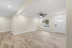 15 Walton Rd, Plaistow, NH 03865 - Photo 5