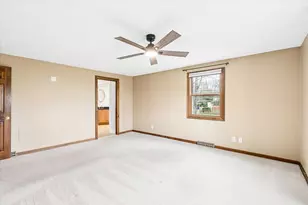 98 Musquash Rd, Hudson, NH 03051 - Photo 27